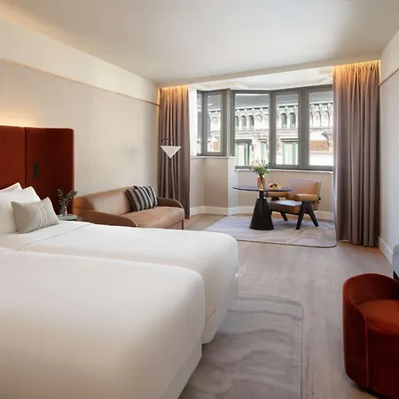 Nh Belfort Hotel 4*