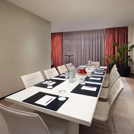 Hotel Nh Belfort 4*