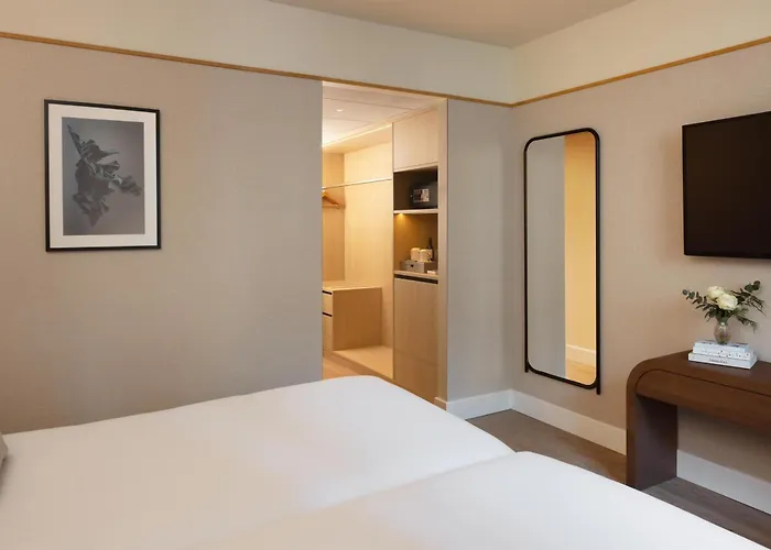 Nh Collection Hotel 4*