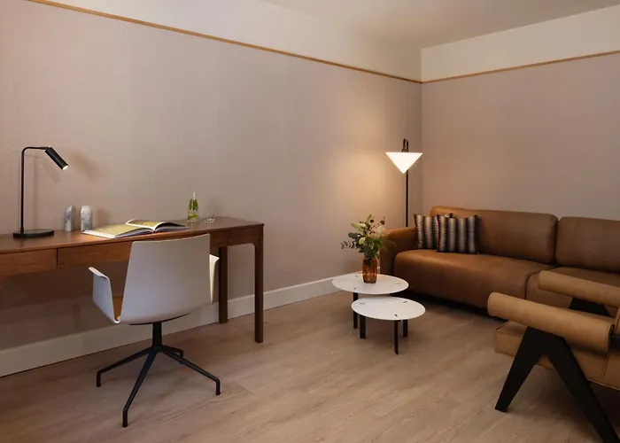 Hotell Nh Collection 4*